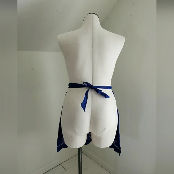 Vintage Navy Blue Handmade Folk Art Embroidered Half Apron - Picture 6 of 6